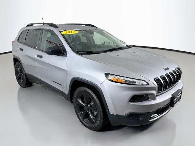 2017 Jeep Cherokee Sport
