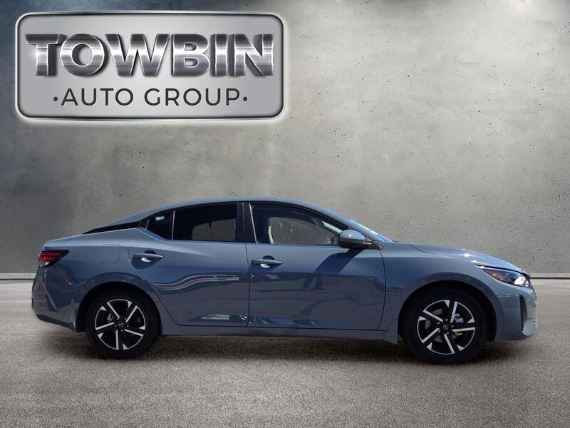 Used 2025 Gray Metallic NISSAN SV CVT image 3