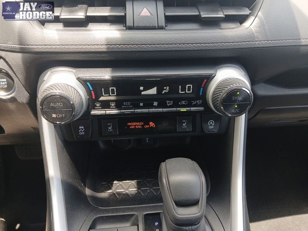 Used 2021 White Toyota XLE image 25
