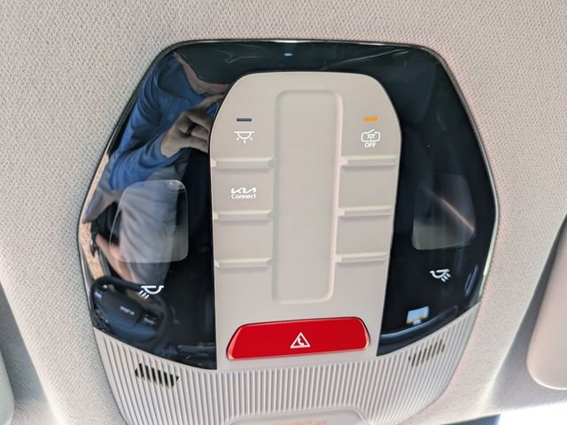 New 2026 Aurora Black Pearl Kia LX image 21