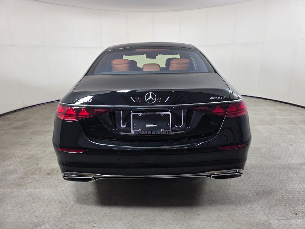 New 2027 Black Mercedes-Benz S 580 image 5