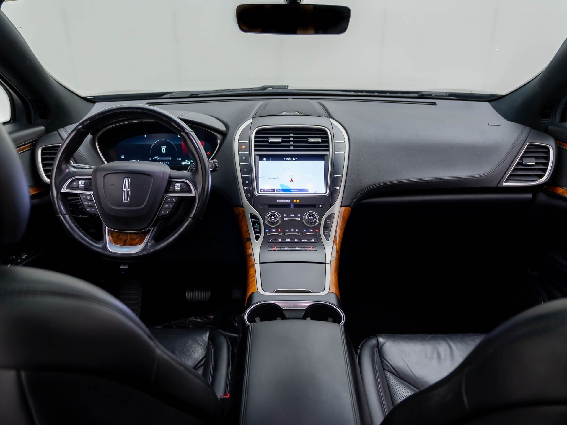 Used 2019 Black Lincoln Select image 10