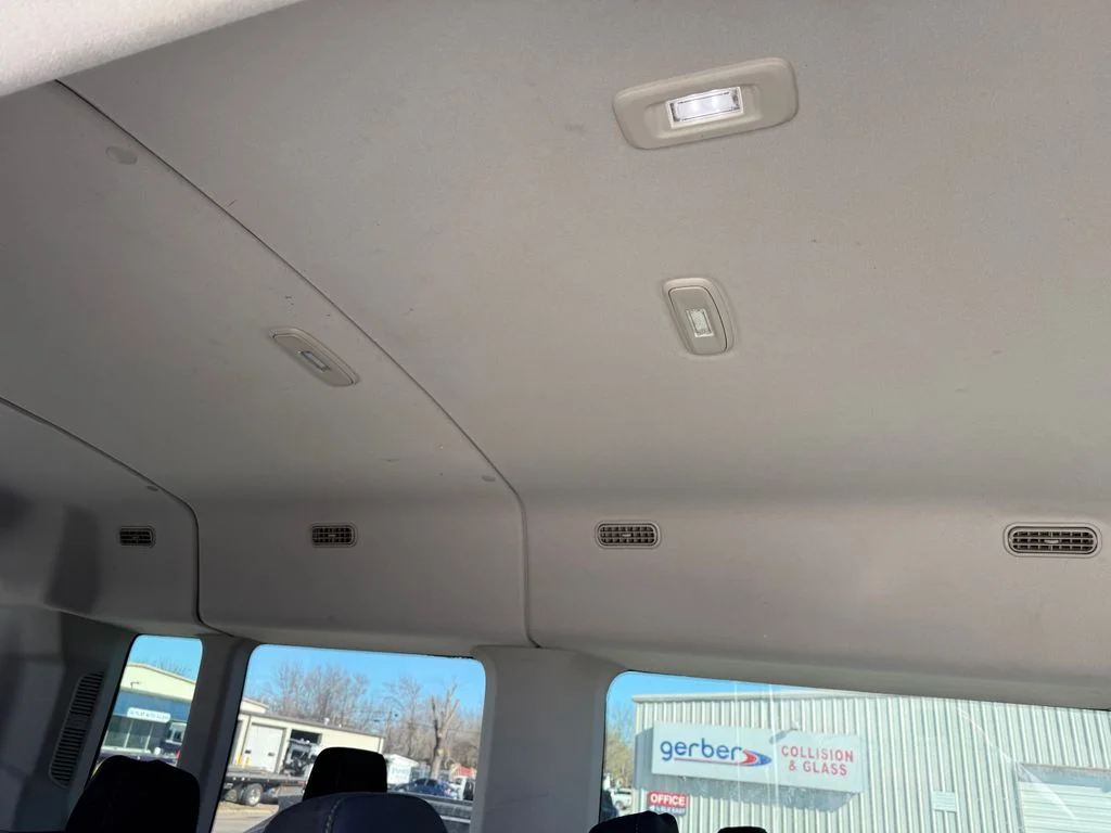 Used 2021 White Ford XLT image 17