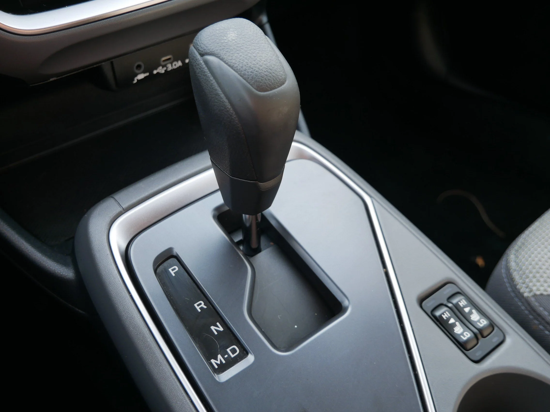 Used 2024 Crystal White Pearl Subaru Premium image 25