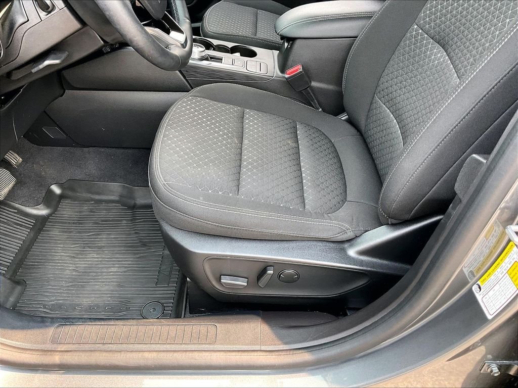 Used 2023 Carbonized Gray Metallic Ford Active image 33