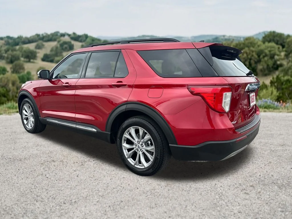Used 2024 Red Ford XLT image 8