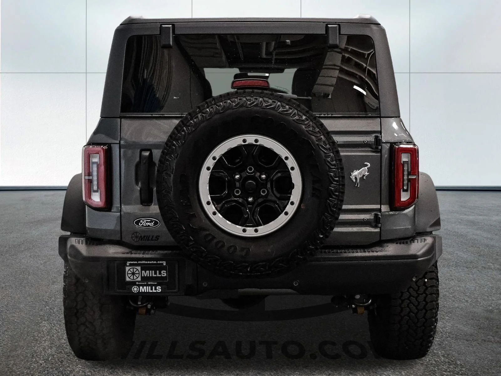 Used 2026 Carbonized Gray Metallic Ford Badlands® image 6