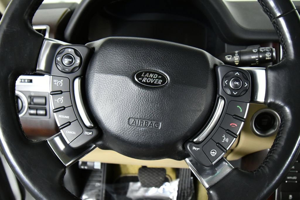 Used 2011 Land Rover Range Rover HSE with VIN SALME1D40BA355519 for sale in Bozeman, MT