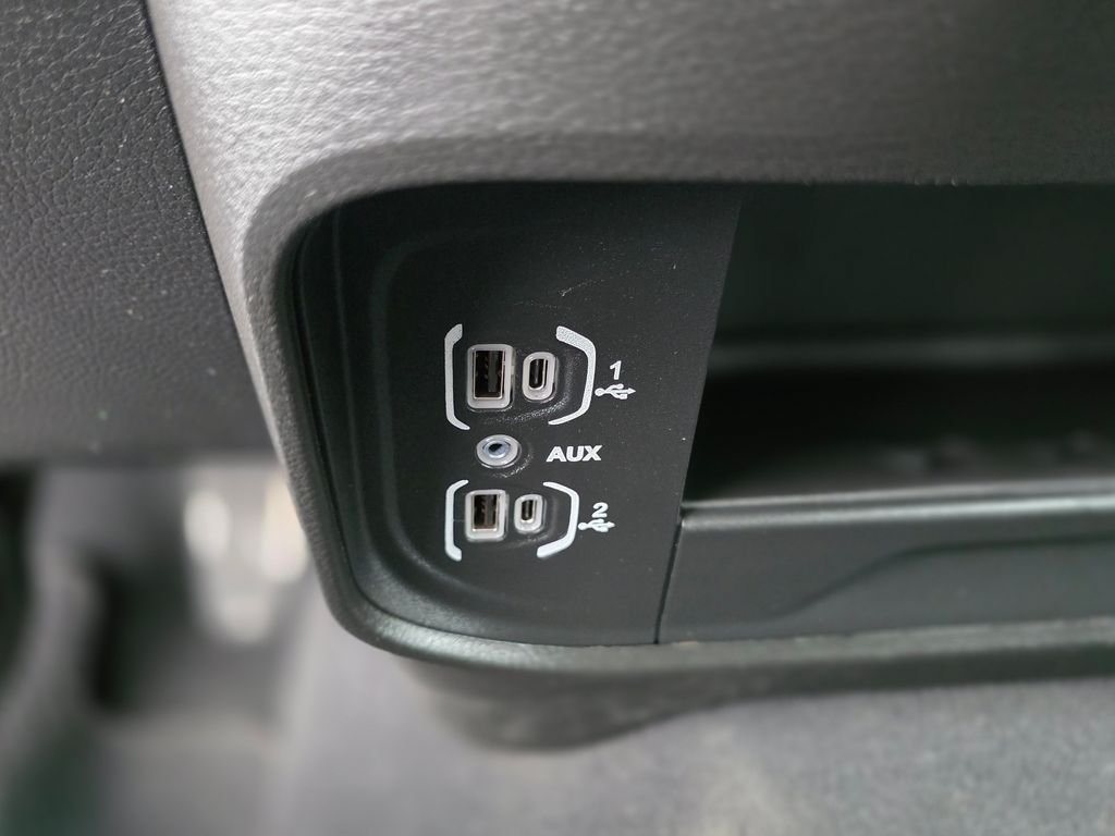 Used 2024 White Ram Laramie image 33