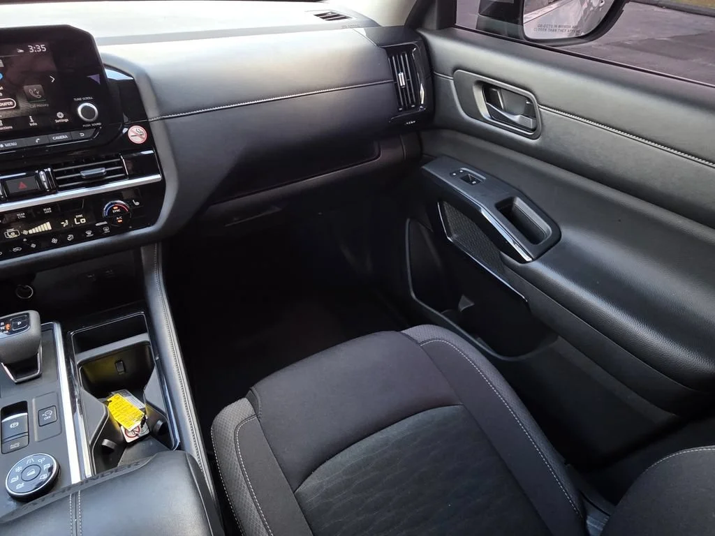 Used 2024 Silver Nissan SV image 20