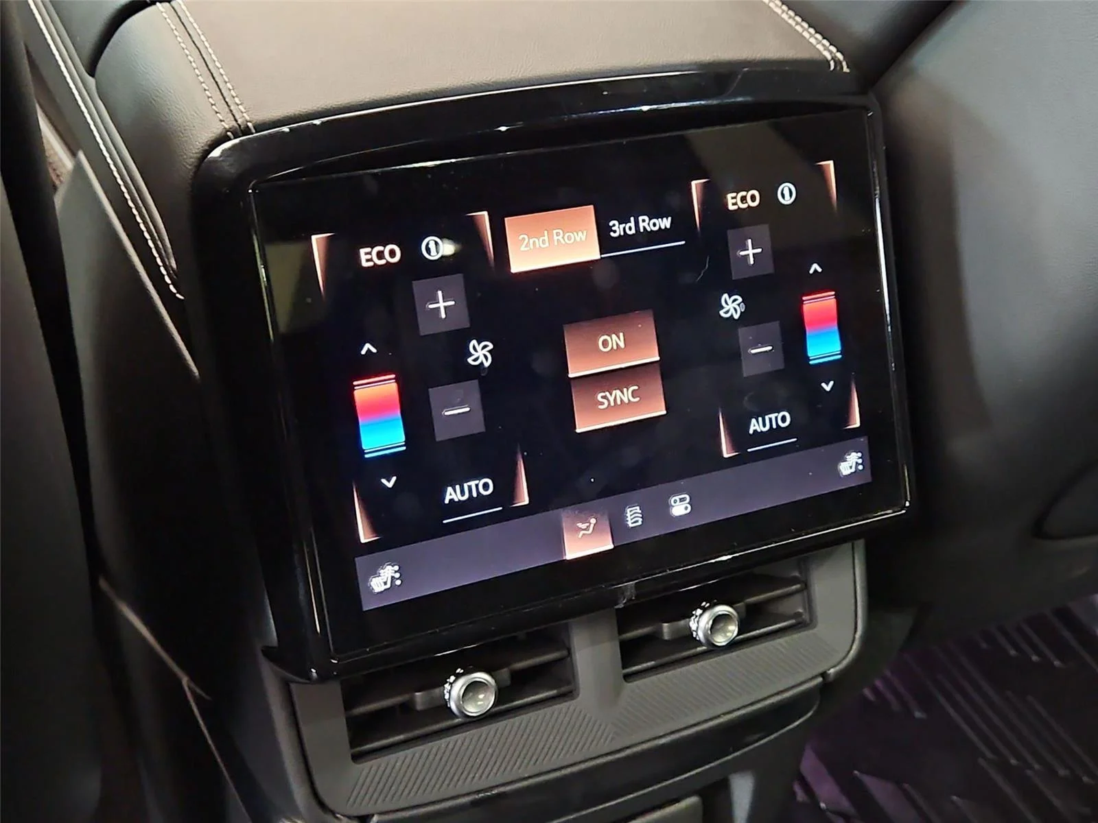 2026 Cadillac VISTIQ Sport - Photo 26