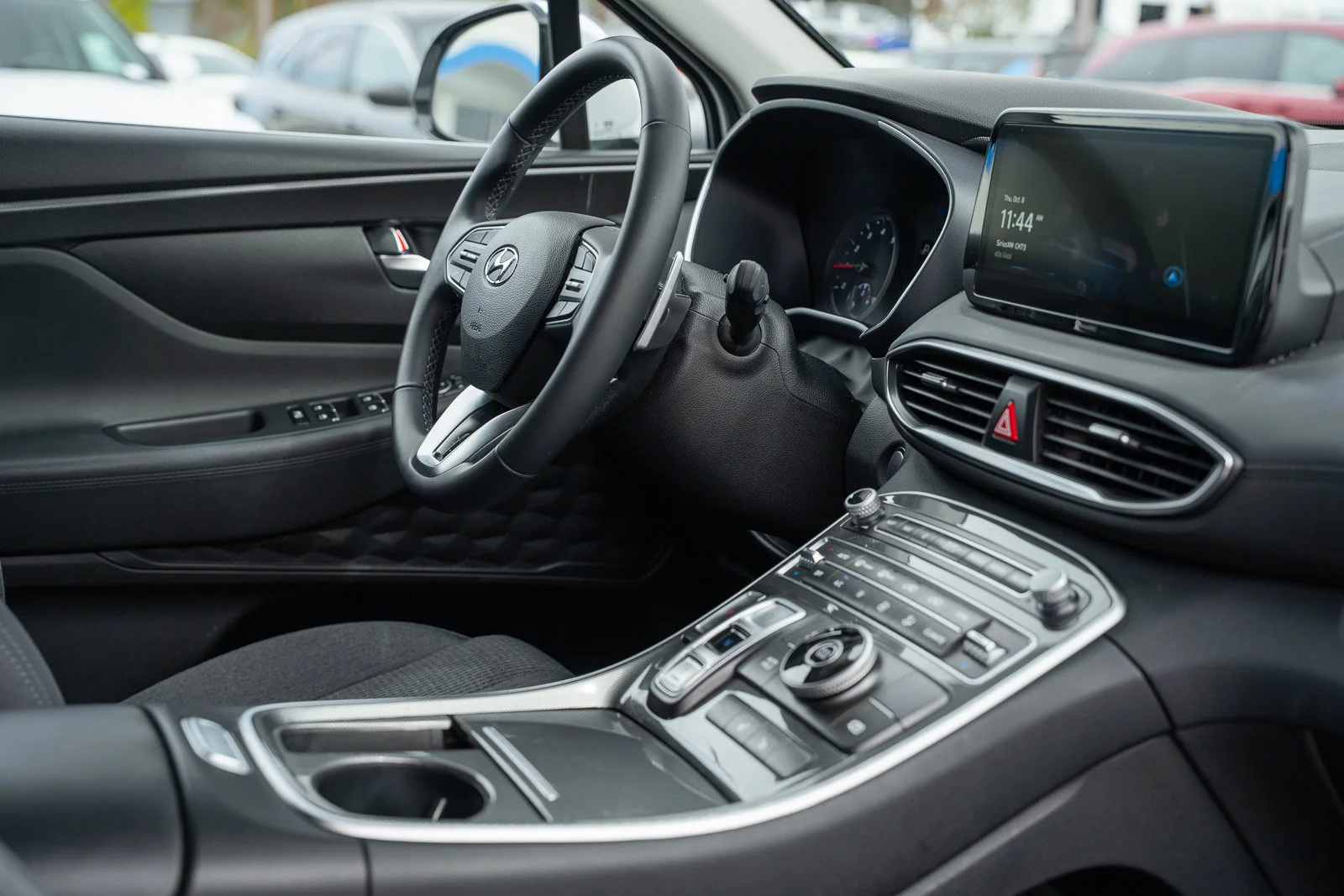 Used 2023 White Hyundai SEL image 11