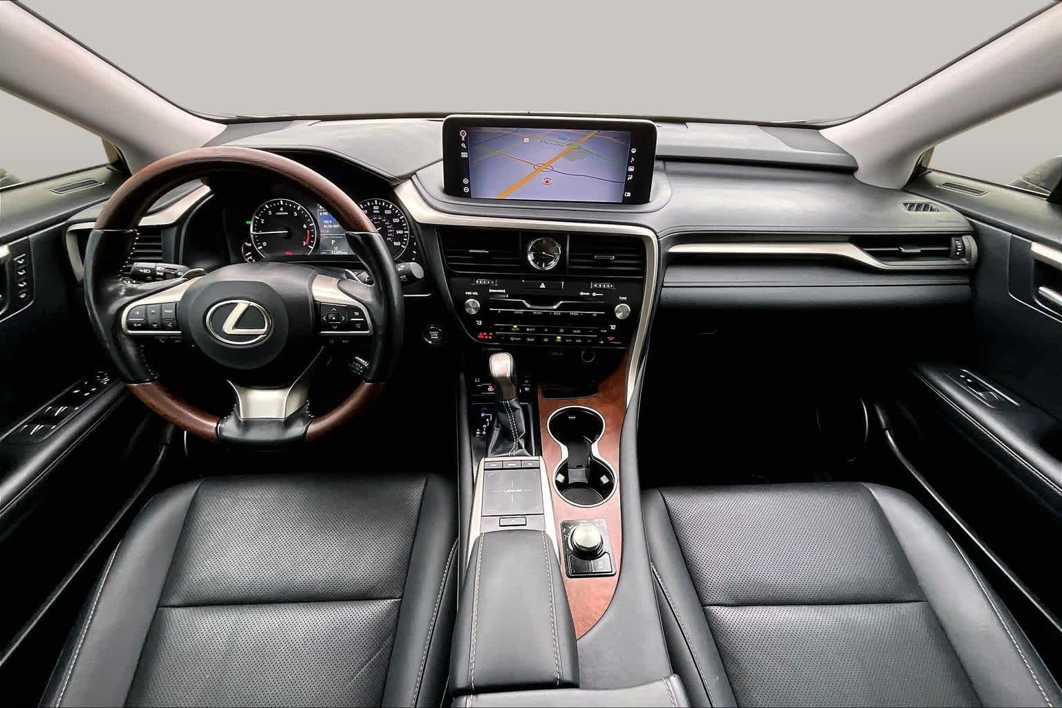 Certified Used 2022 IRIDIUM Lexus  image 15