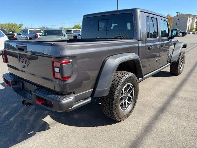 New 2026 Granite Crystal Metallic Clear-Coat Exterior Paint Jeep  image 6
