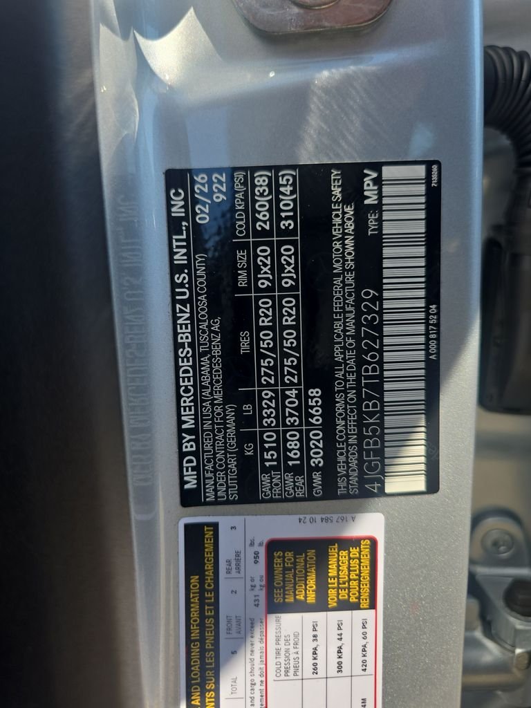 Used 2026 Silver Mercedes-Benz GLE 450 image 30