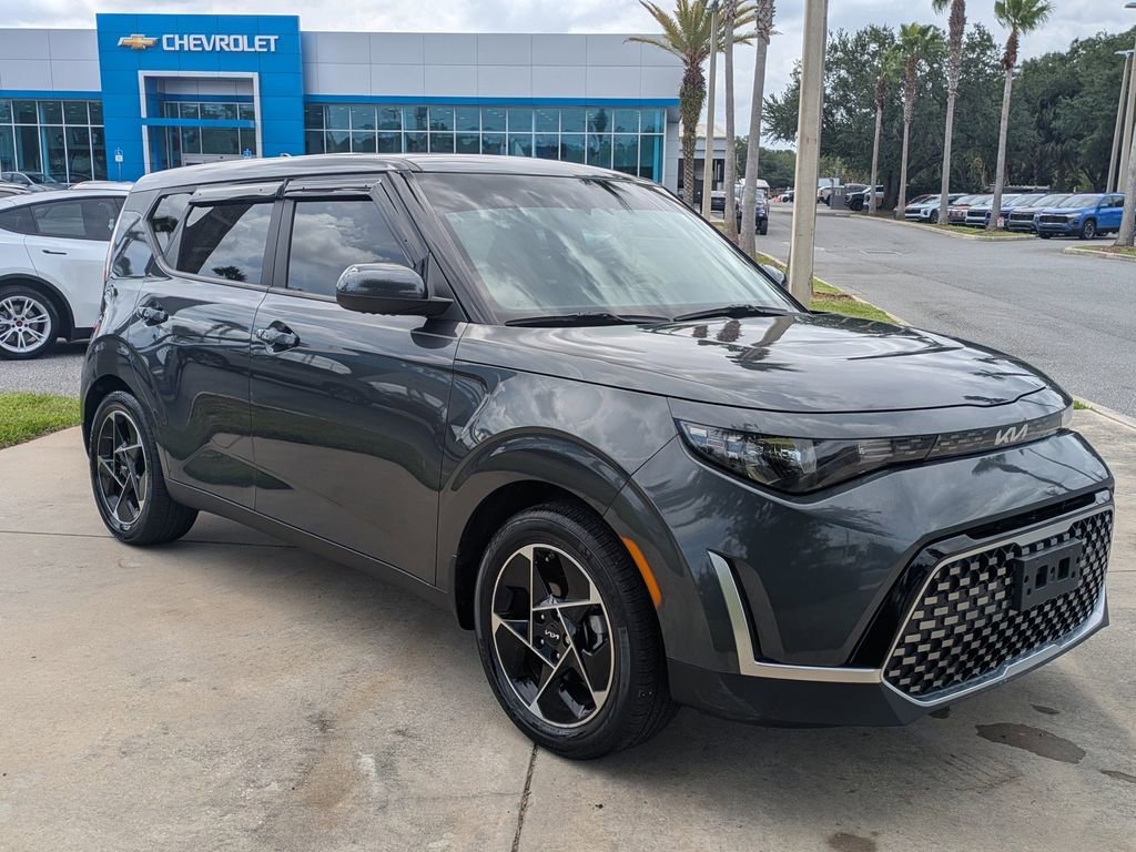 2023 Kia Soul 2.0L EX 6 IVT's photo
