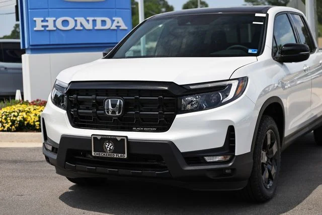 New 2026 Platinum White Pearl Honda Black Edition image 2
