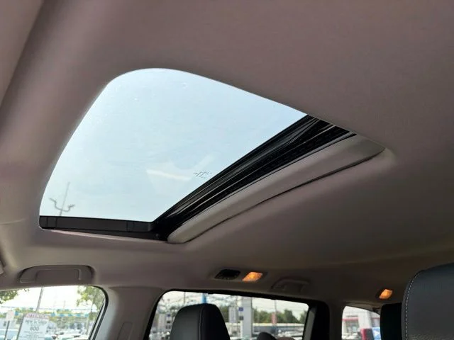 2024 Honda Odyssey EX-L - Photo 10
