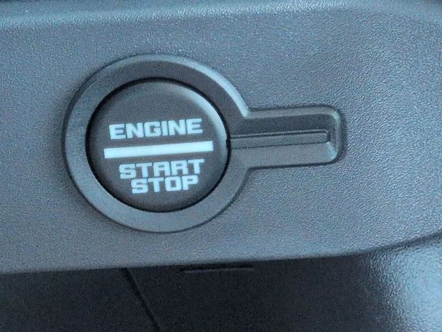 New 2026 Marsh Gray Ford Badlands® image 28