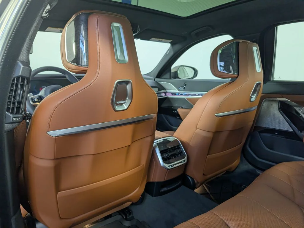 2026 BMW 7 Series 740i - Photo 14
