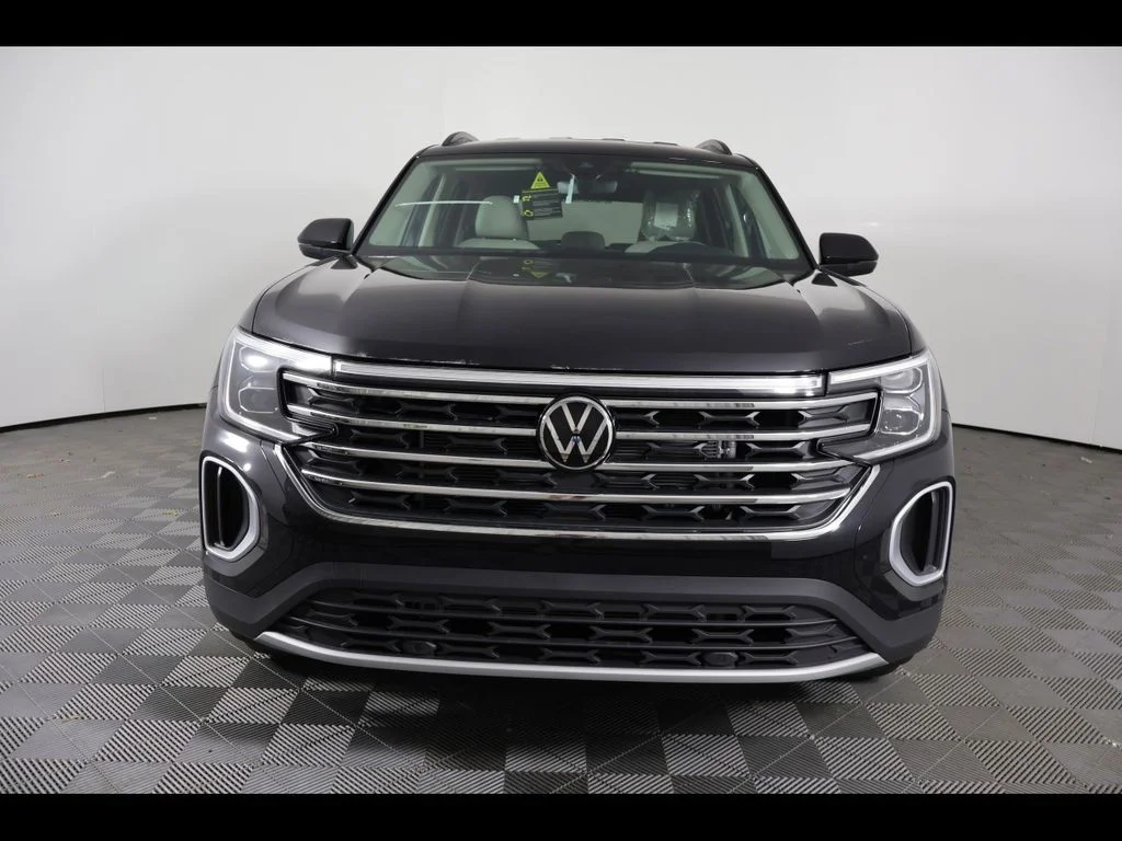 New 2026 Black Volkswagen 2.0T SE image 8