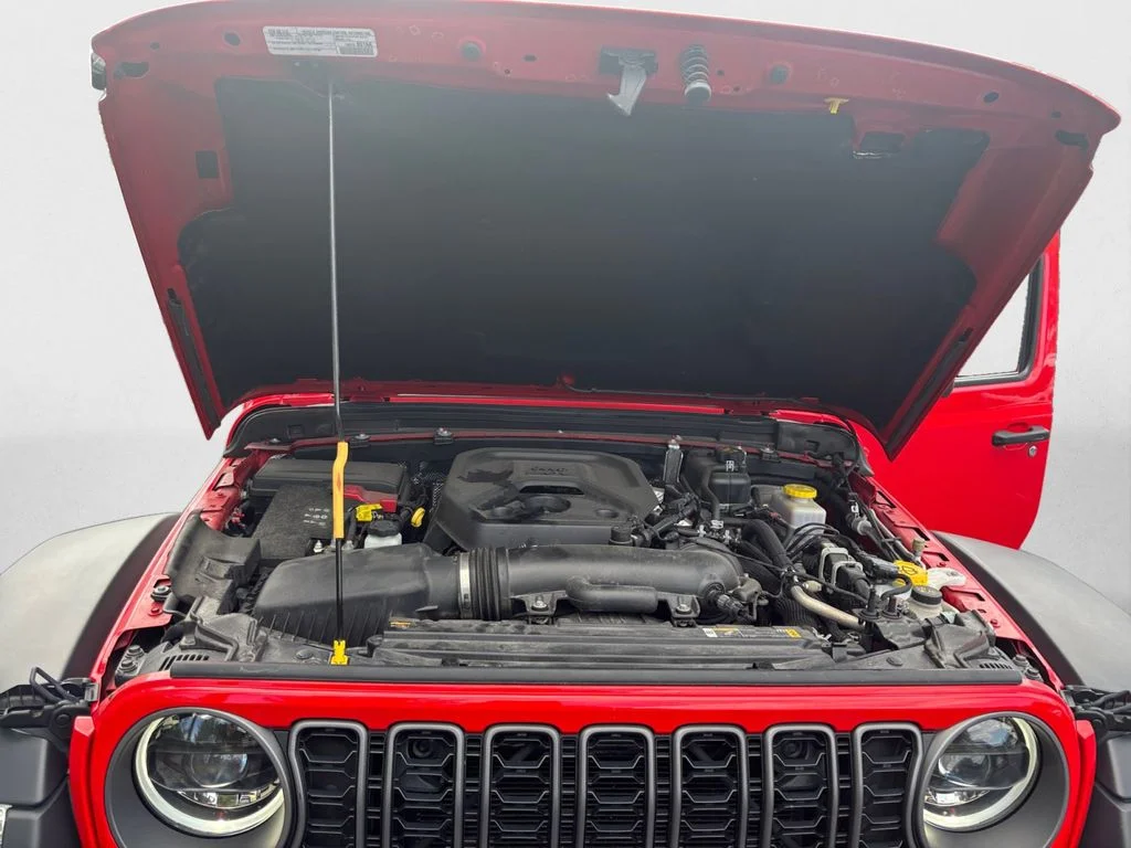 Used 2025 Red Jeep Rubicon image 14