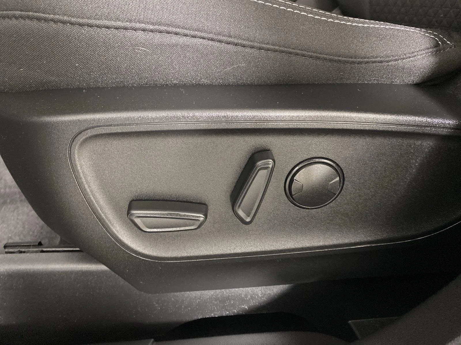 Used 2023 Bl Ford Active image 11
