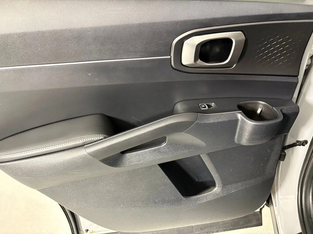 Used 2025 Gray Kia S image 39