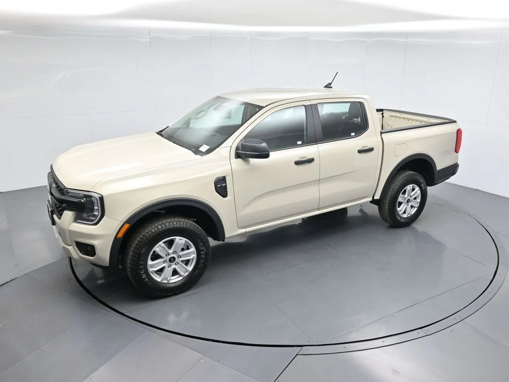 New 2025 Beige Ford XL image 43