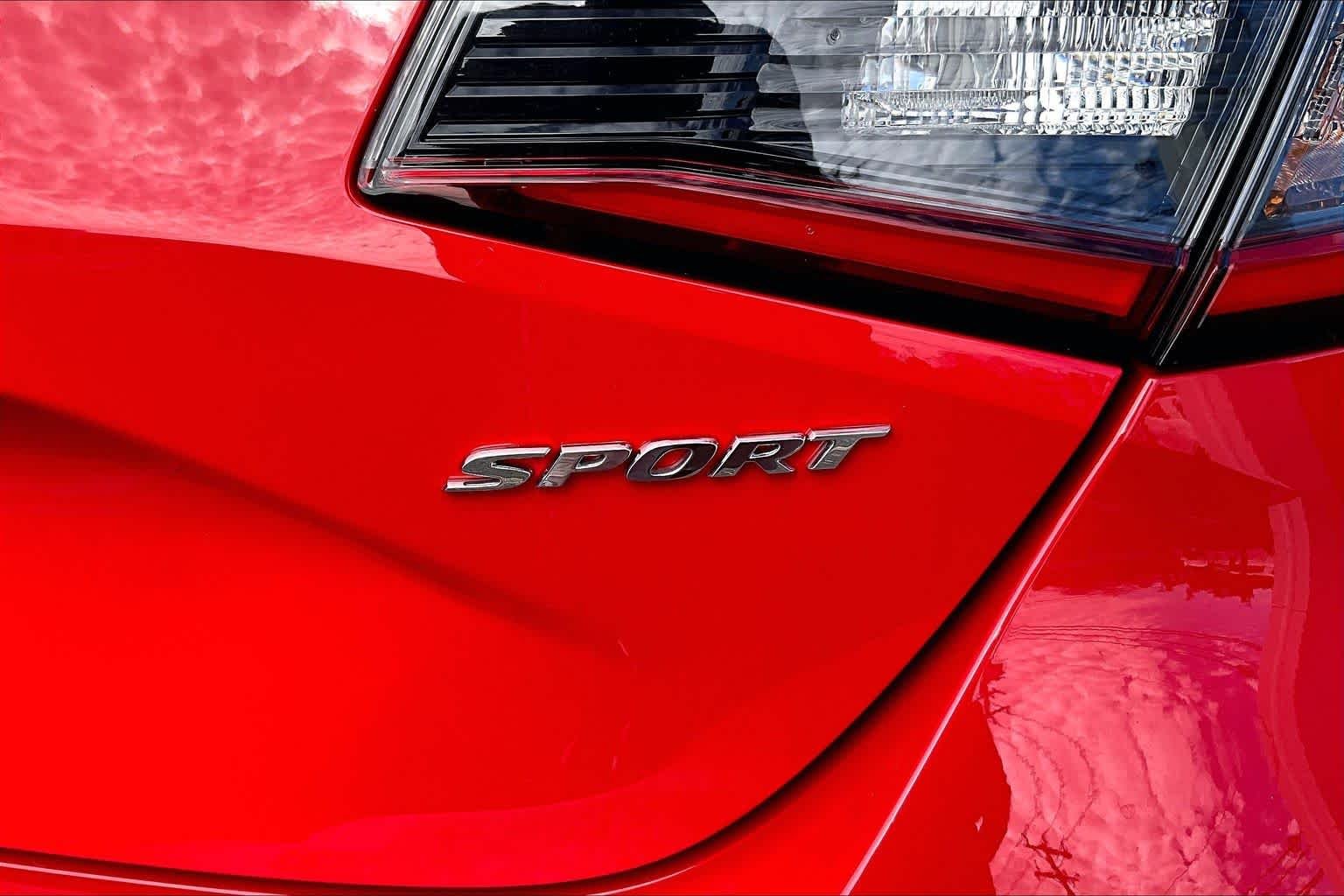 Used 2025 Rallye Red Honda Sport image 10