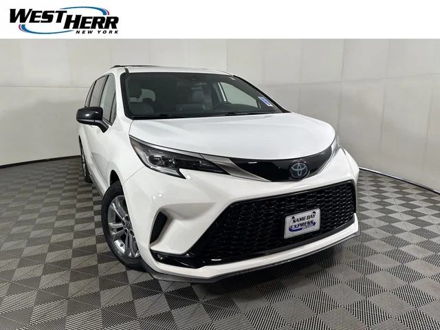 2021 Toyota Sienna XSE