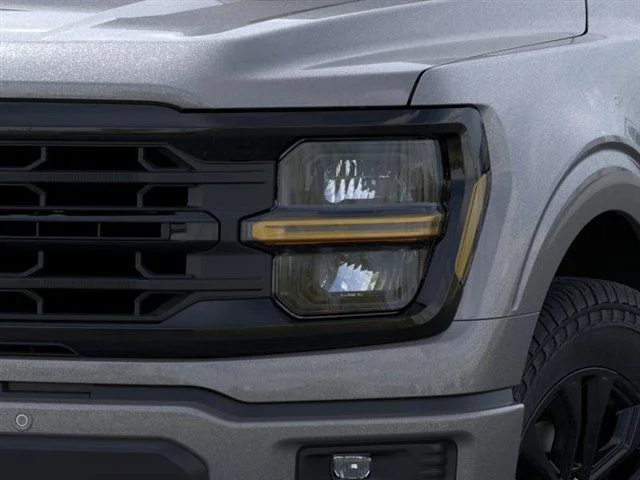 New 2026 Carbonized Gray Metallic Ford XLT image 18