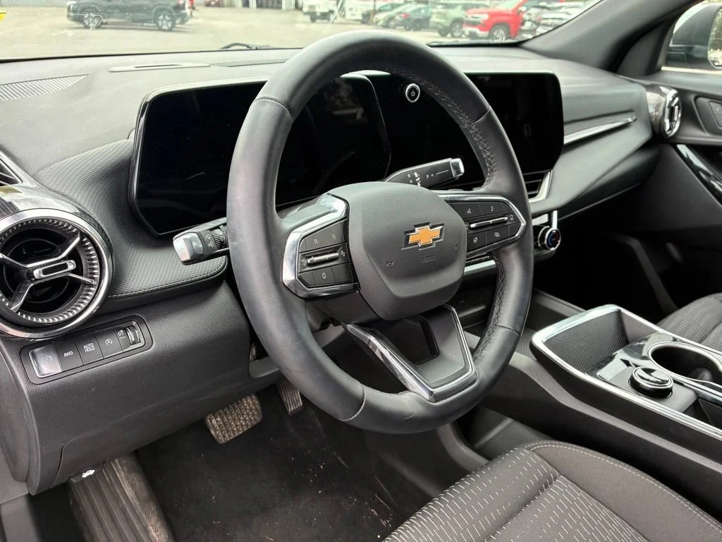 Used 2026 Sterling Gray Metallic Chevrolet LT image 29