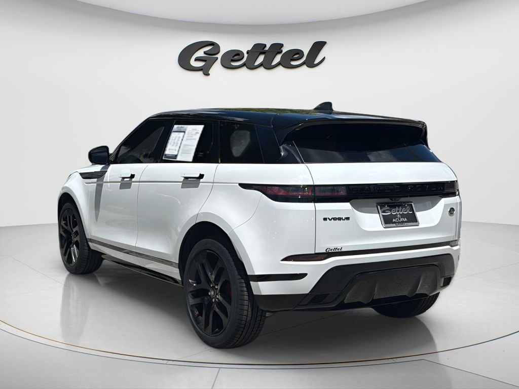 Used 2023  Land Rover R-Dynamic SE image 8