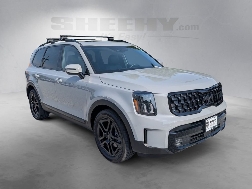 Used 2025 Gray Kia SX X-Line image 2