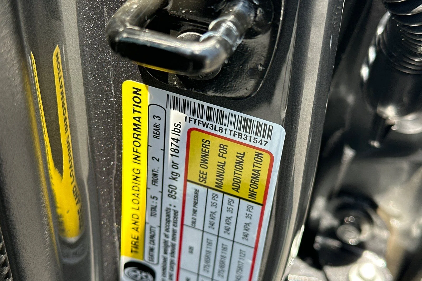 New 2026 Carbonized Gray Metallic Ford XLT image 26
