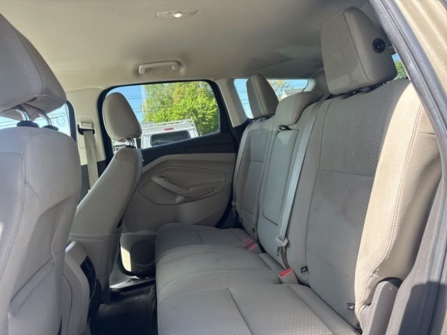 Used 2017 Gold Ford SE image 9