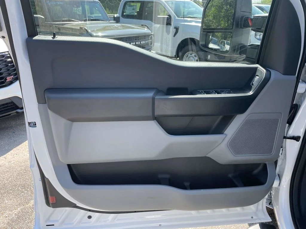 New 2026 White Ford XL image 15