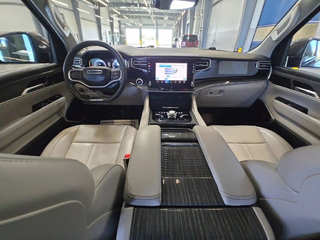 Used 2022 Gray Jeep Series III image 21