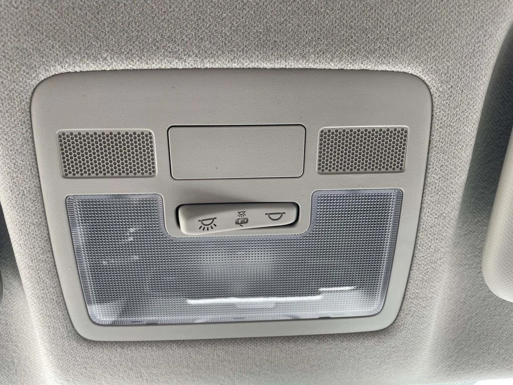 New 2026 Silver Hyundai SE image 30