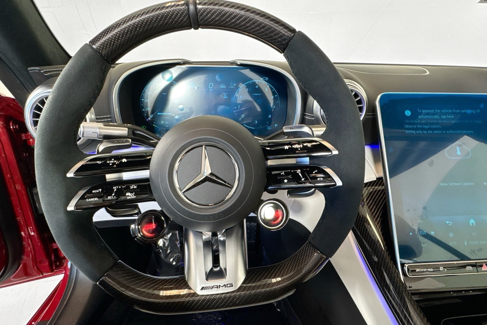 New 2026 MANUFAKTUR Patagonia Red Metallic Mercedes-Benz AMG® SL 55 image 11