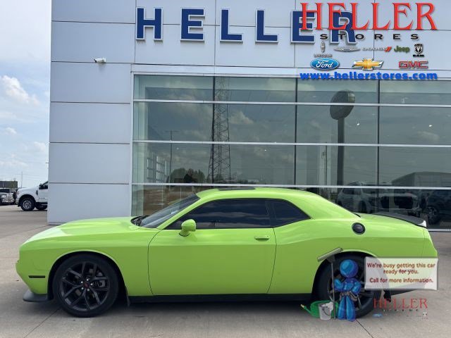2023 Dodge Challenger GT Auto's photo