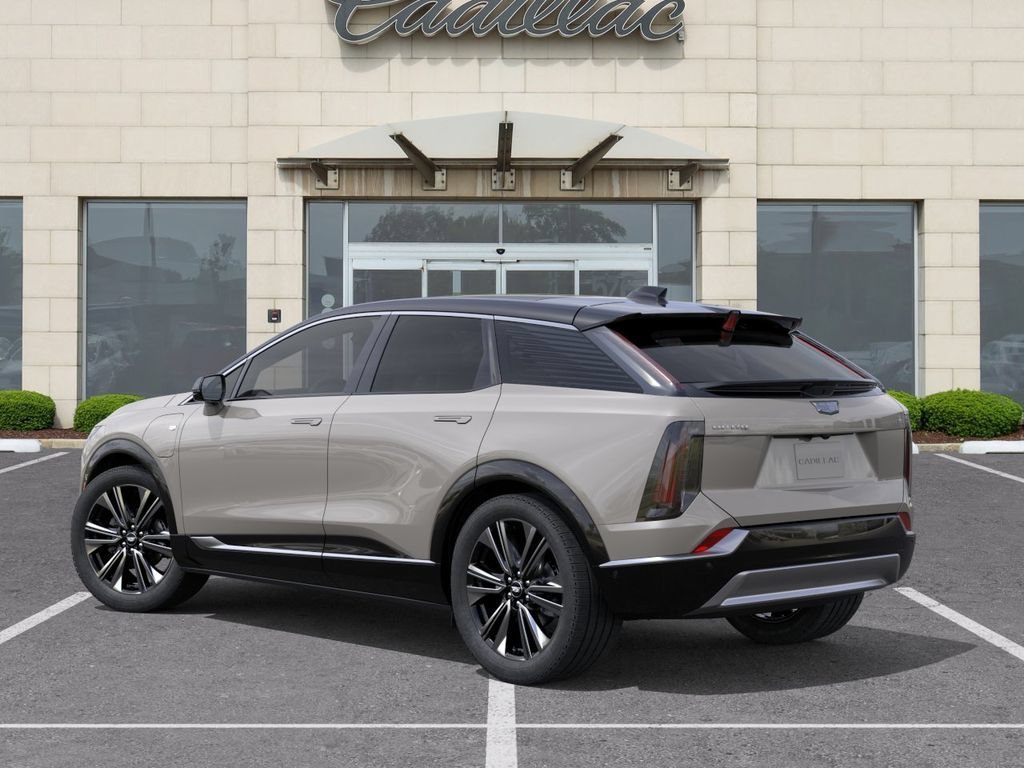 2027 Cadillac OPTIQ Premium Luxury - Photo 3