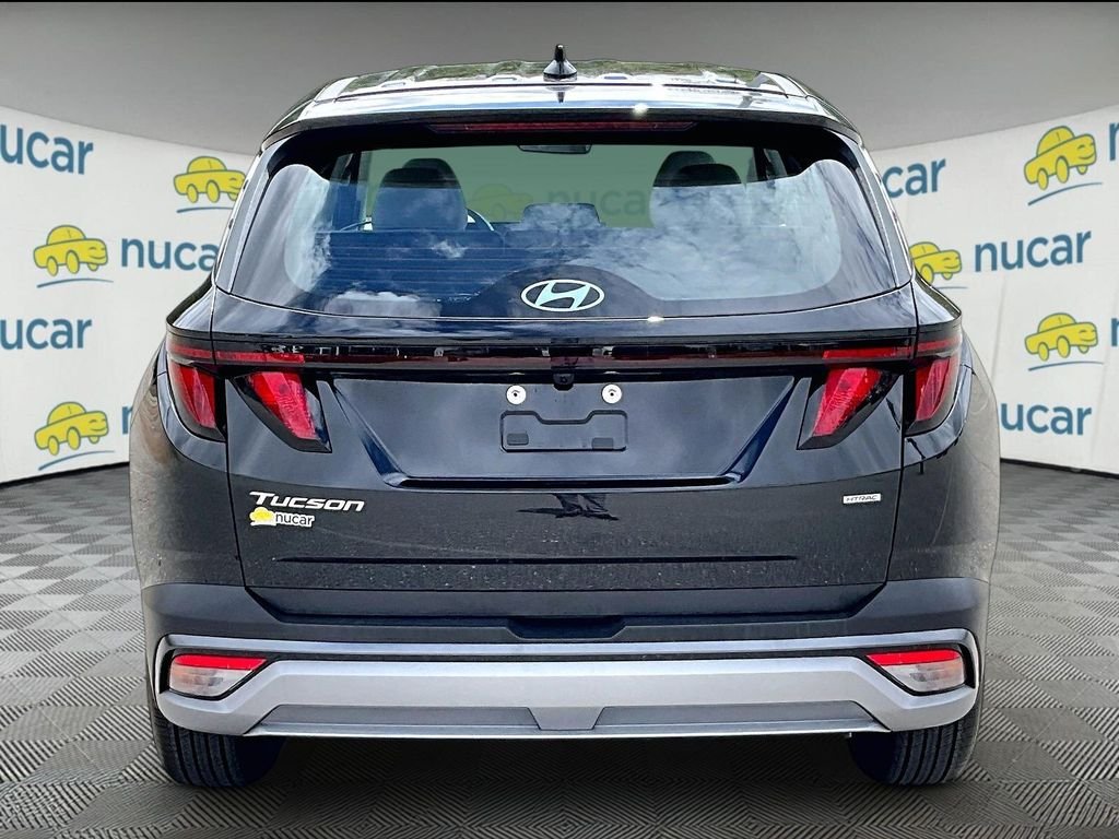 Used 2026 Phantom Black Hyundai SE image 5