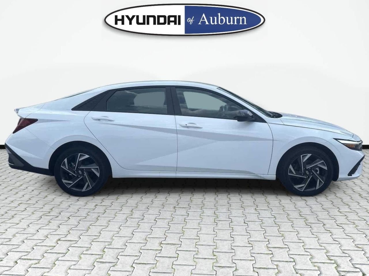 2025 Hyundai Elantra Blue - Photo 8