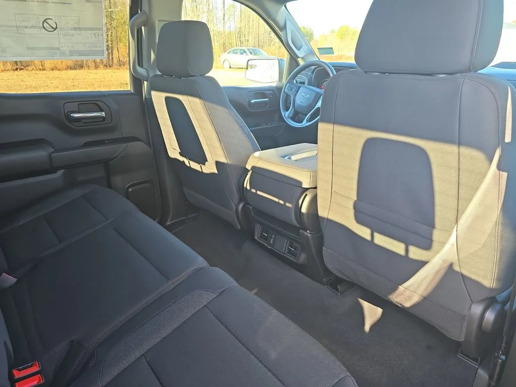2026 Chevrolet Silverado 1500 Custom Trail Boss - Photo 11