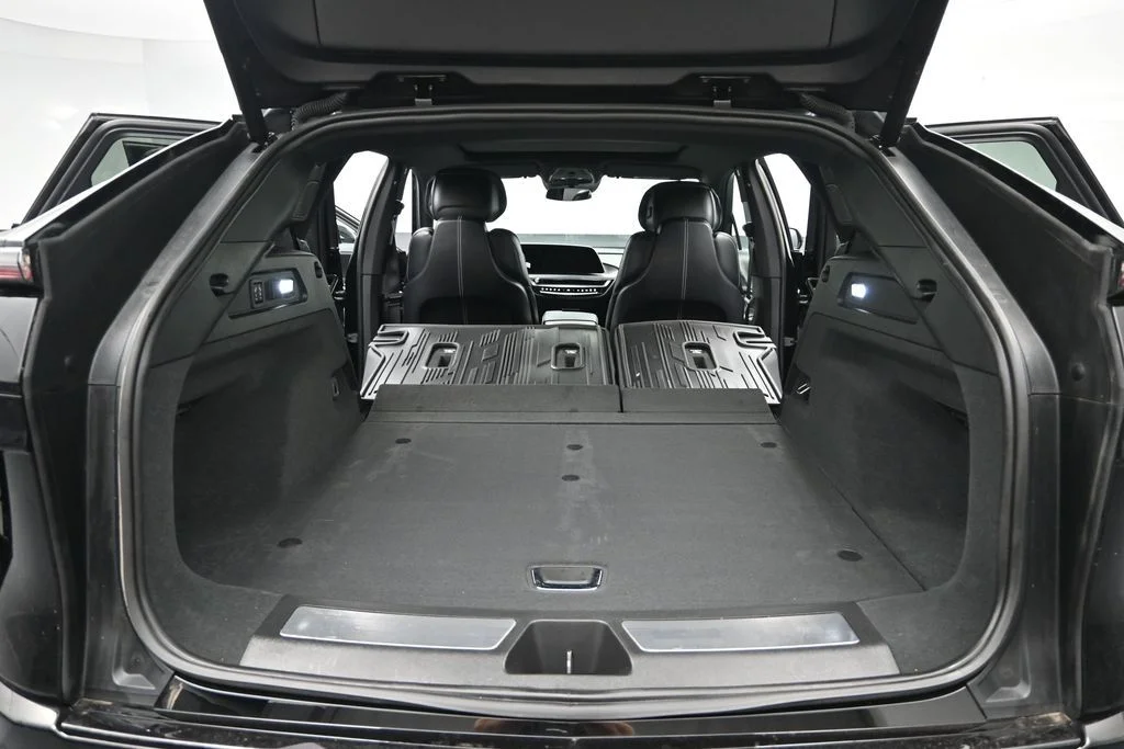 Used 2024 Black Cadillac Sport image 19