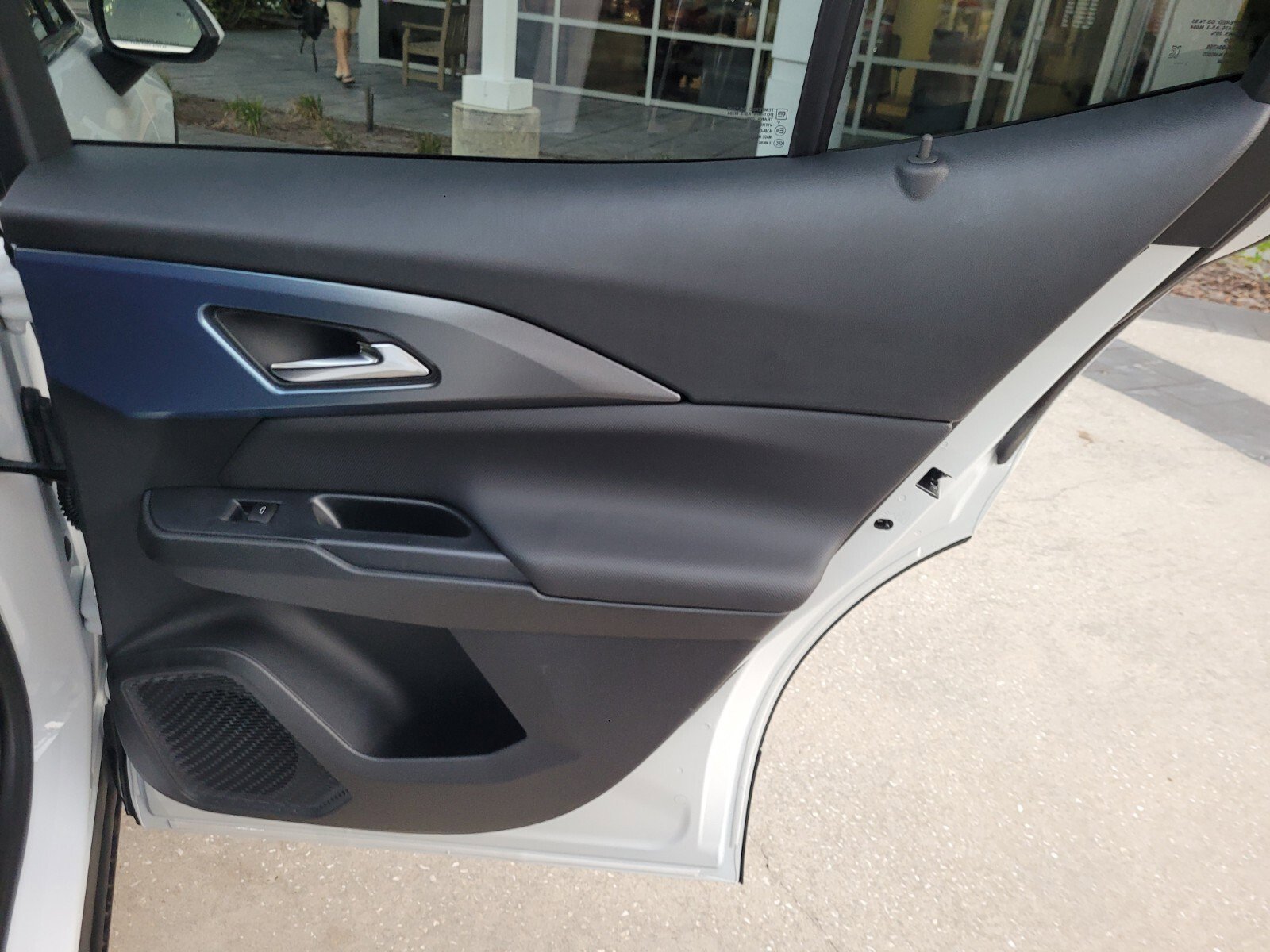 2026 Chevrolet Equinox EV 2LT - Photo 14