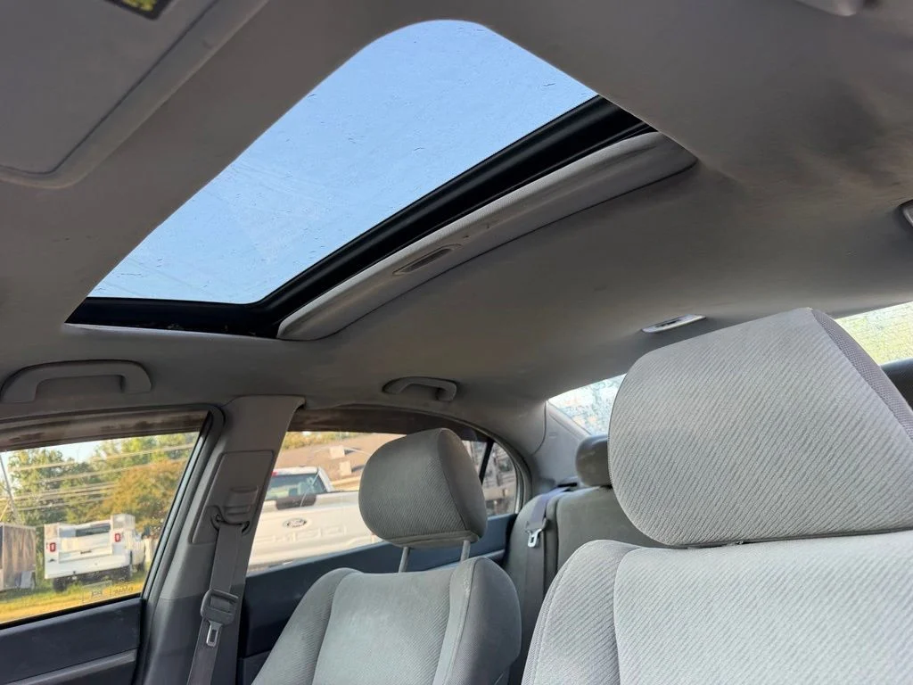Used 2010  Honda EX image 16