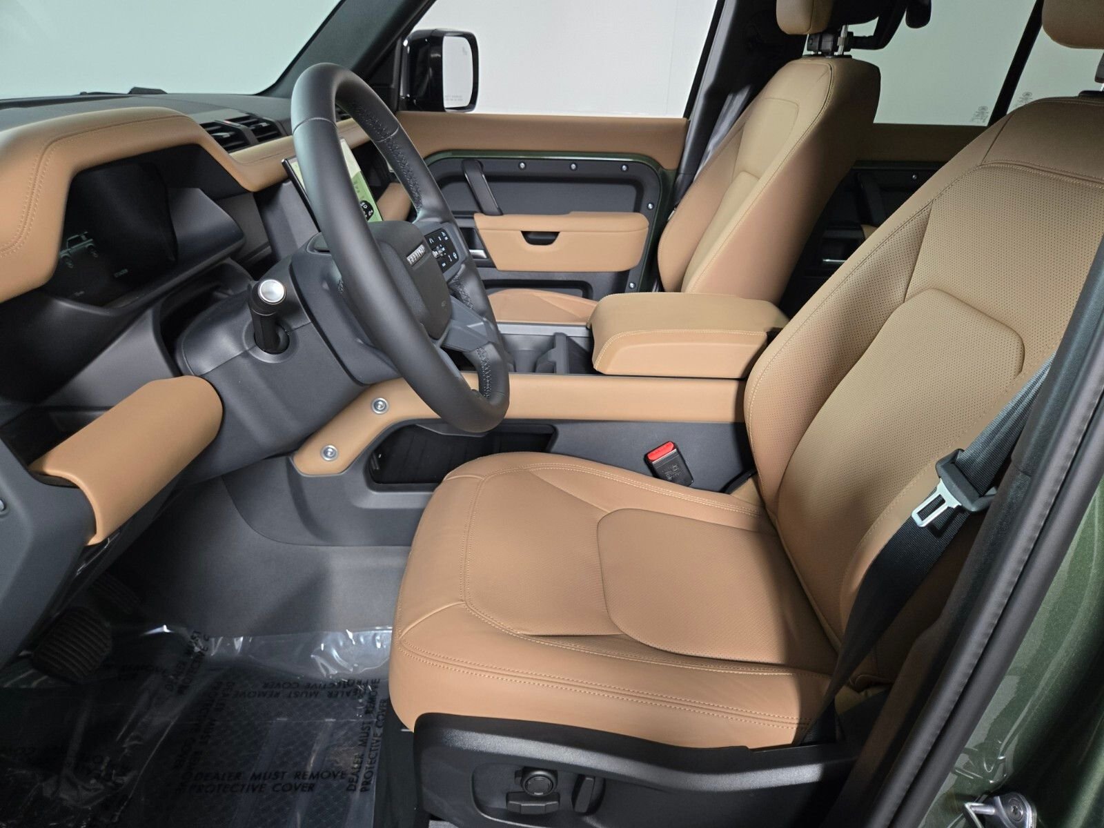 New 2026 Woolstone Green Land Rover X-Dynamic SE image 11